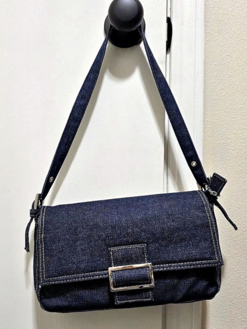 Vintage Y2K Venezia Jeans Dark Denim Shoulder Bag Red Lining Metal Buckle